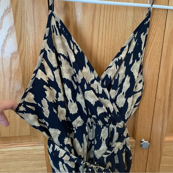 Shein Curve - Long Wrap Dress - Maxi Dress Size 1x - Vacation Wear - Picture 4 of 6